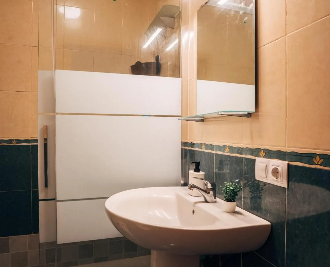 Atp San Cristobal A 5 Minutos De Puerta Purchena - Alcazaba - Catedral - Wifi Gratis! Βίλα Αλμερία 0*,  Ισπανία